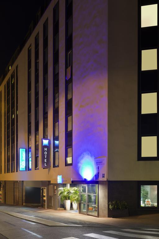 Ibis Budget Cannes Centre Ville Экстерьер фото